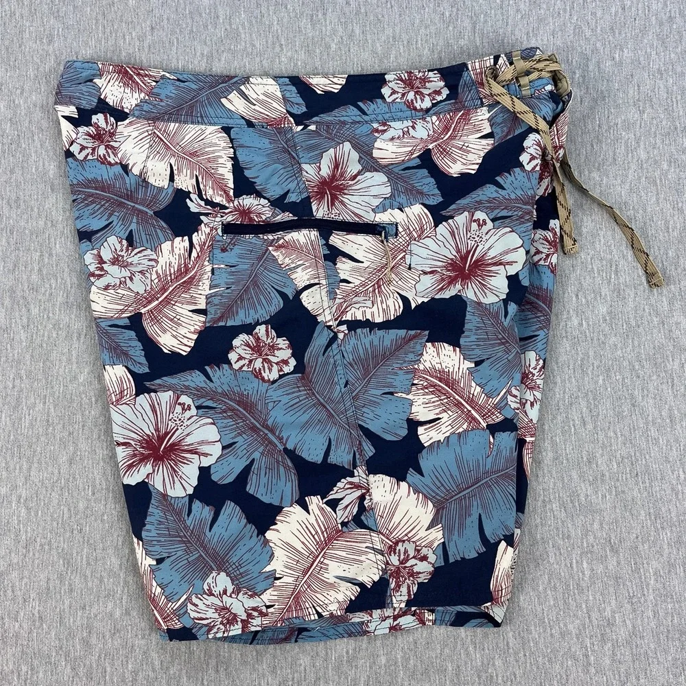 Patagonia Wavefarer Board Shorts Mens 34 Blue Floral 8